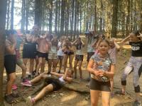 sousosi Babka pod korenem.jpg